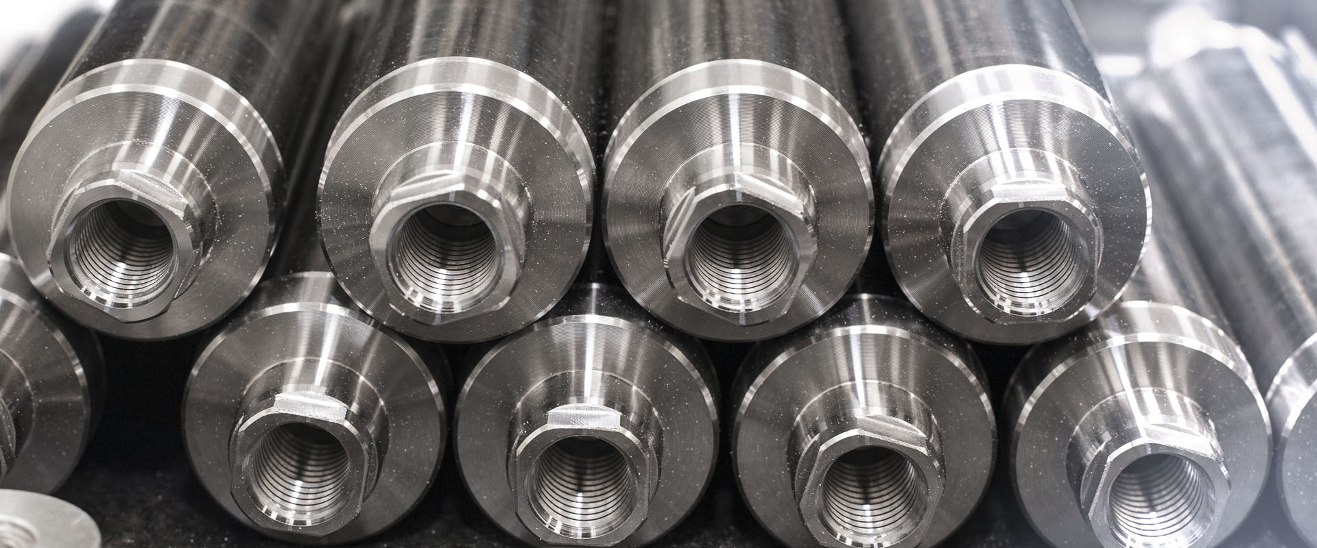 Materials and Components Hydraulic Cylinders